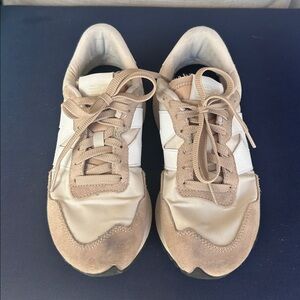 New Balance Women’s Beige and White Sneakers
